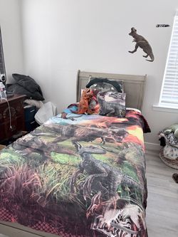 Twin bed
