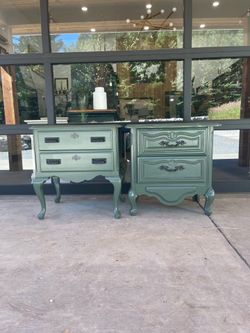Green side table
