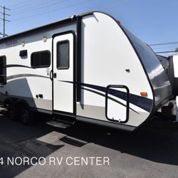 2015 Jayco Jay Feather Ultra Lite X213 Travel Trailer With Storage Door/Fold Up Bed-Bunks!