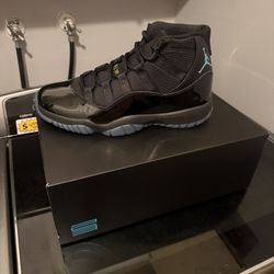 JORDAN 11 Gammas Men’s Size 10 