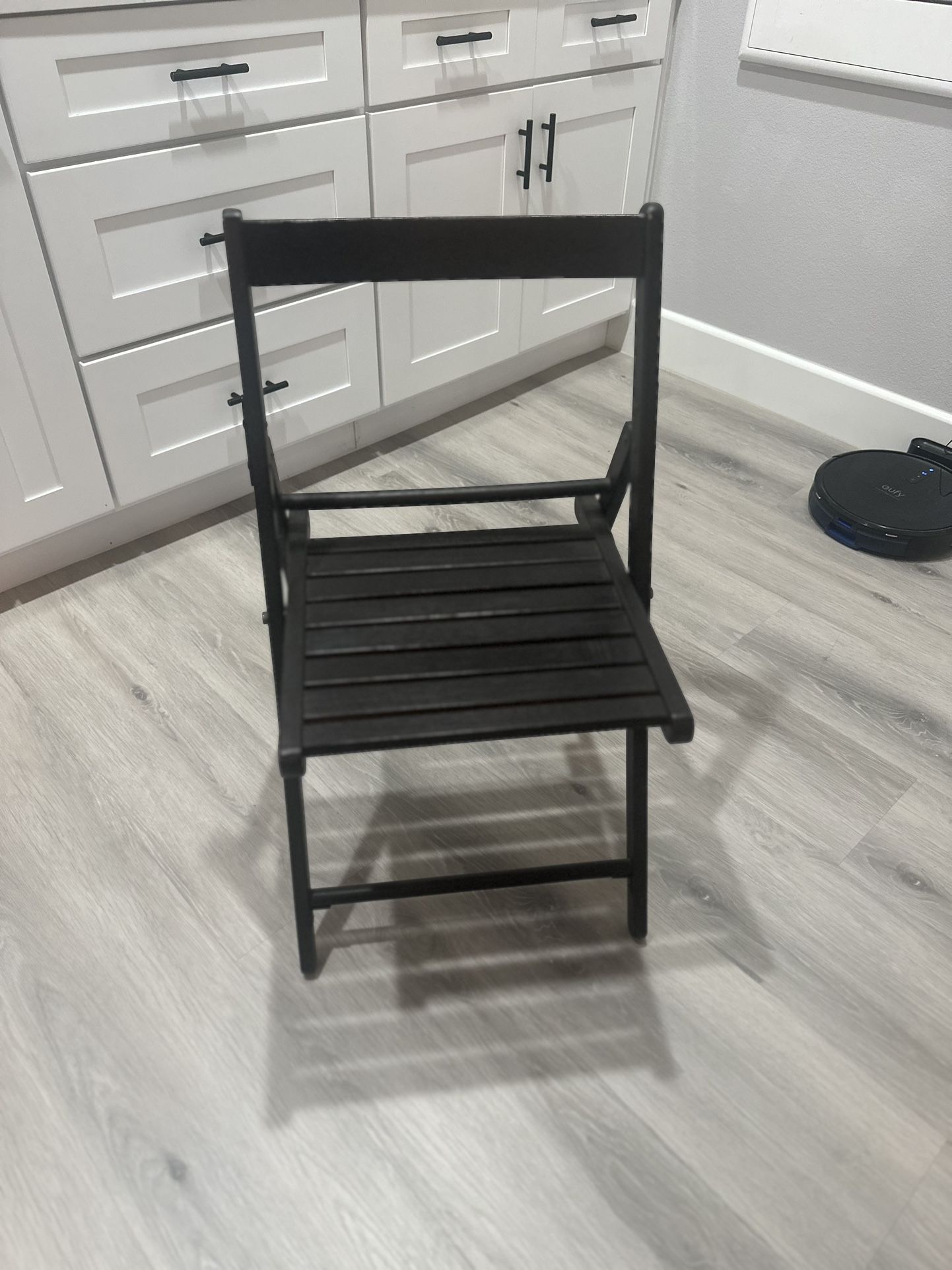 6 World Market Folding Chairs