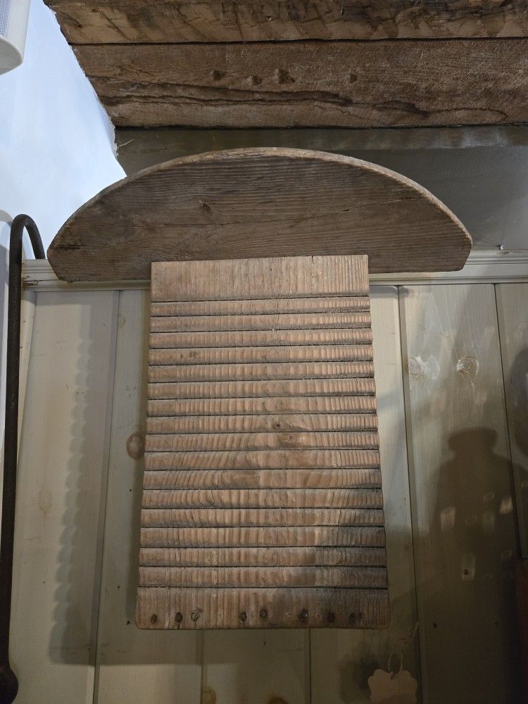 Antique Primitive Farmhouse Washboard