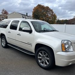 2011 GMC Yukon XL