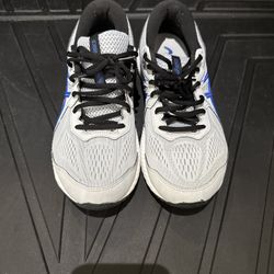 ASICS Men’s Gel-Contend 7 Running Shoes | Size 10 Piedmont Grey/ASICS Blue 4E  $50.00  The ASICS Men’s Gel-Contend 7 Running Shoes in Piedmont Grey/AS