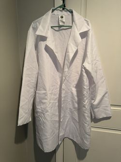 Spirit Halloween Costume - Lab Coat