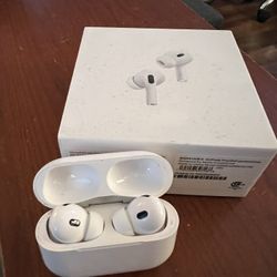 Air Pods Pro.   Like New  $65 Obo