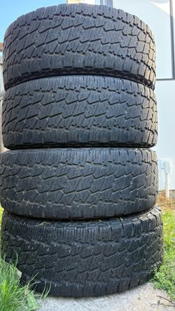 4 NITTO TIRES 35x12.50r18