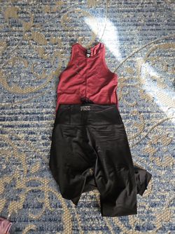 Workout Outfit Size S TOP  Victoria Secret And Leggings PINK 