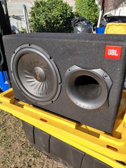 JBL - BASSPRO12AM 12" amplified Ported Subwoofer