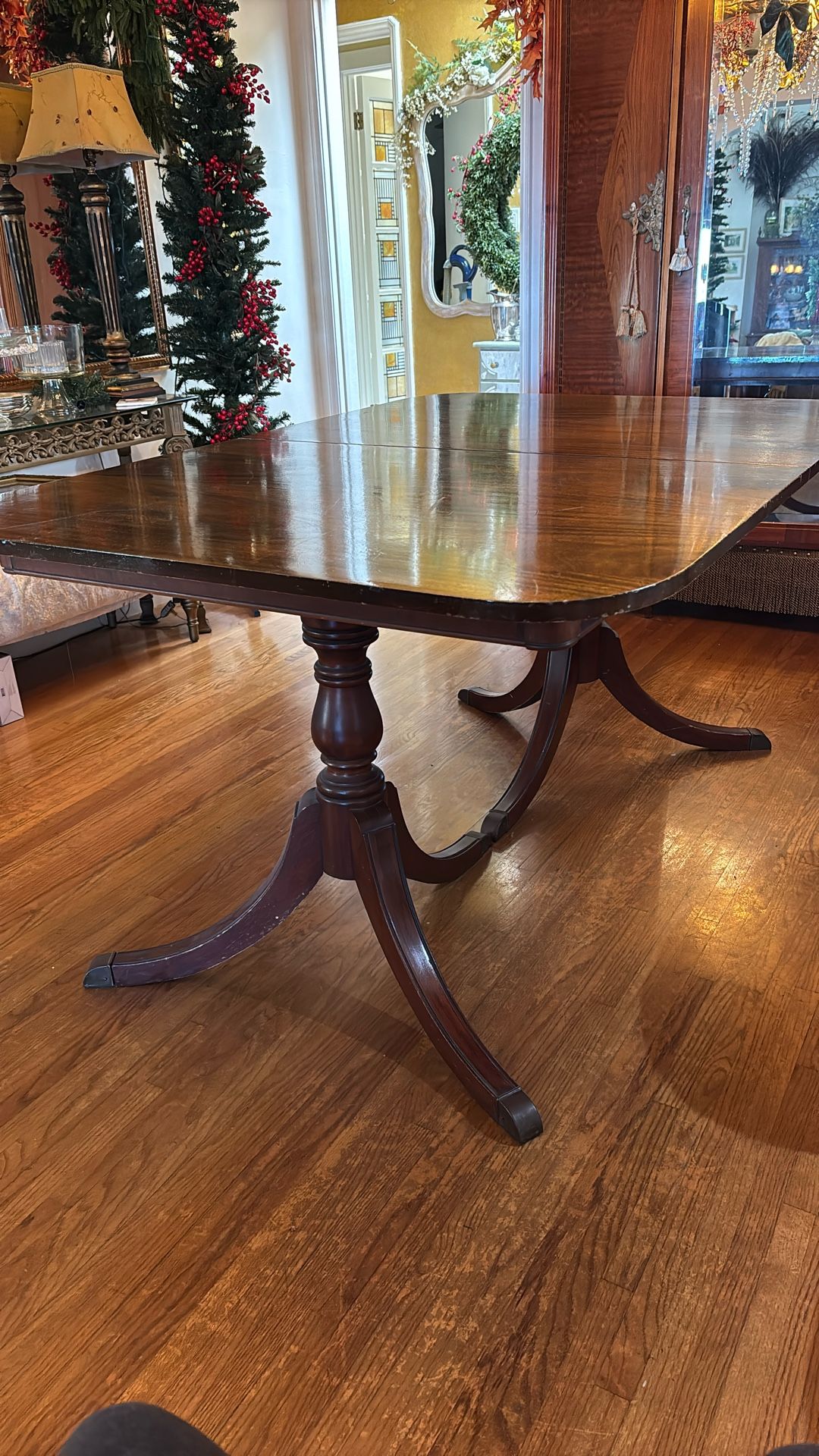 Antique Mahogany Table No Chairs