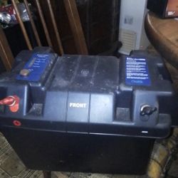 Smart Box With Two 12 Volt Bateries