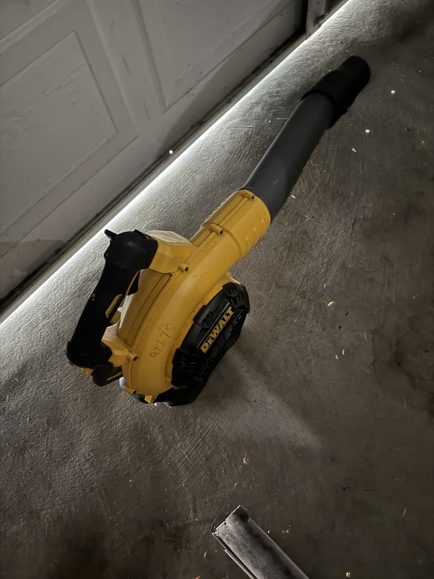 Dewalt Electrix Leaf Blower