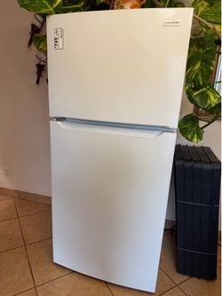 refrigerator