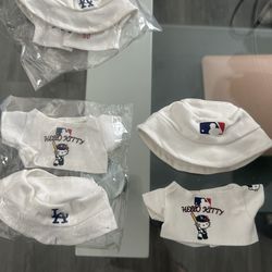 LABUBU HELLO KITTY BASEBALL CLOTHES 