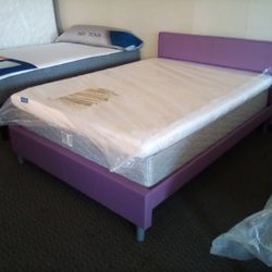 Full Size Bed With Full Size Mattress 