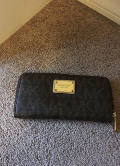 MK wallet