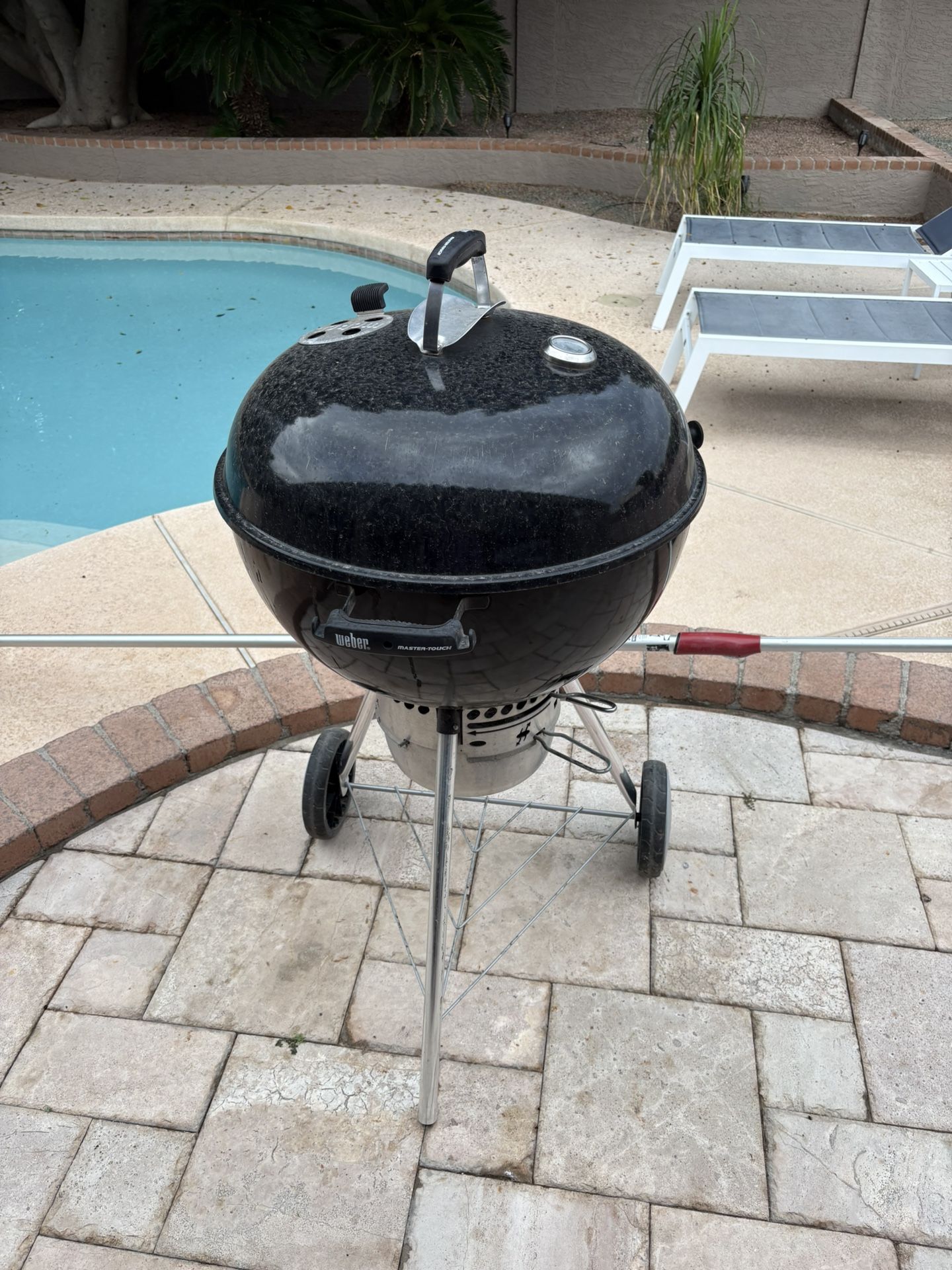 Weber Kettle Grill 22inch Master Touch