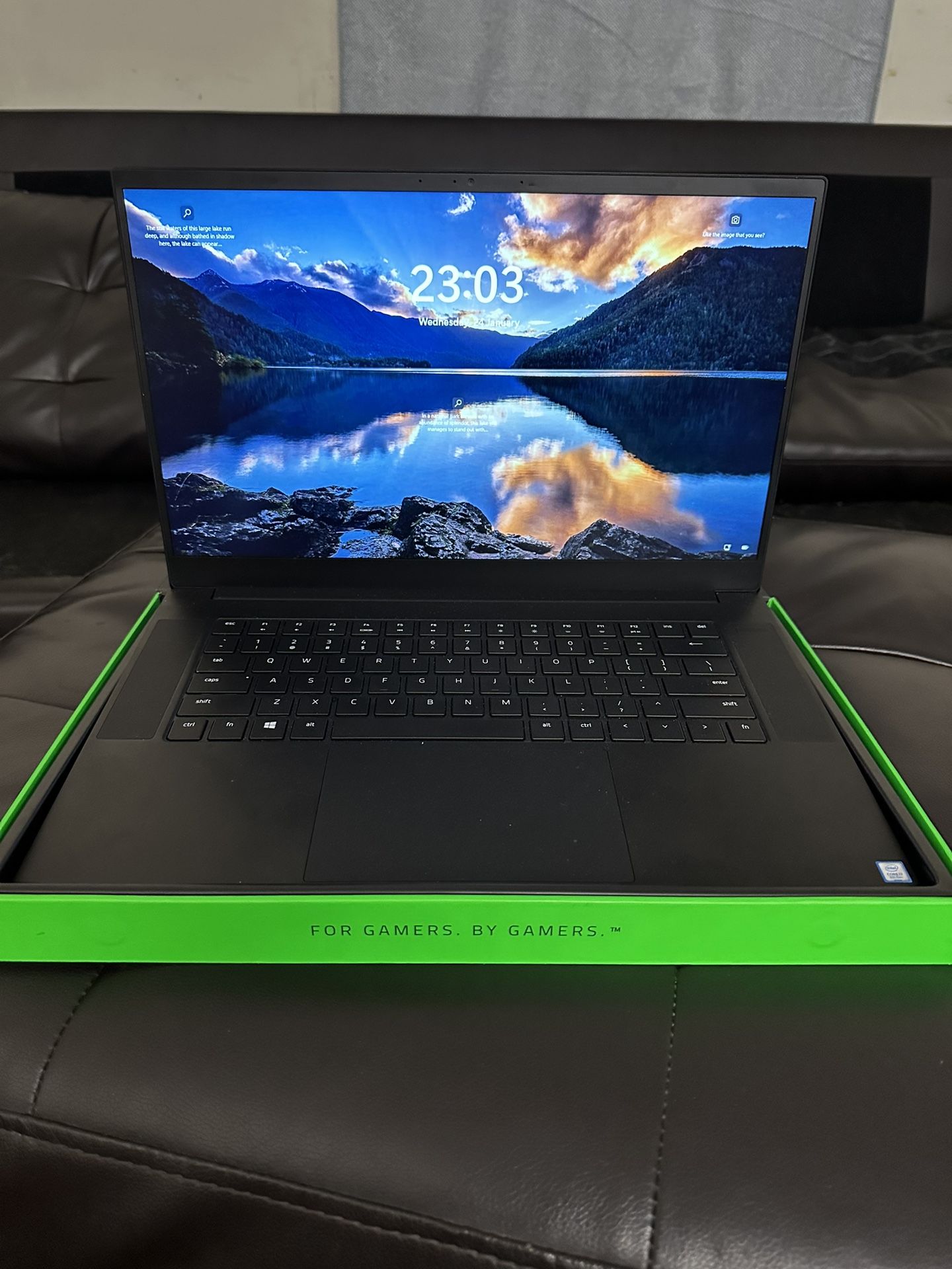Razer Blade 15 Gaming Laptop