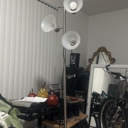 Tall 3 Way Light Lamp Good Condition 