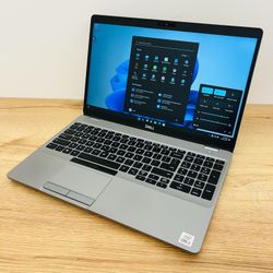 Dell 15.6” i5 Quad Core 10th Gen Full HD laptop / Windows 11 Pro / SSD / WiFi 6 AX /  Camera / HDMI / Bluetooth / Backlit / Charger