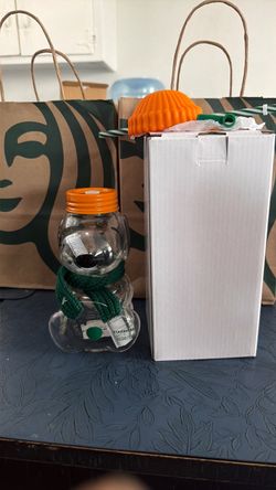 Starbucks + peanuts