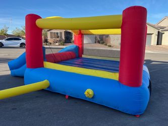 Bounce House- little tikes