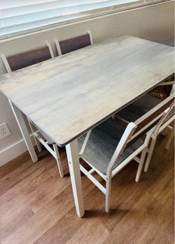 Brand new dining set
