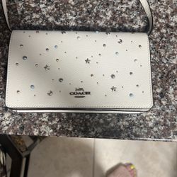 New With Tags Coach Leather Purse 