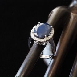 14k White Gold Sapphire & Diamonds Ring