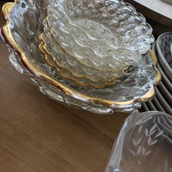 Vintage Jeannette Clear Glass Thumbprint Gold Rim Berry Bowls