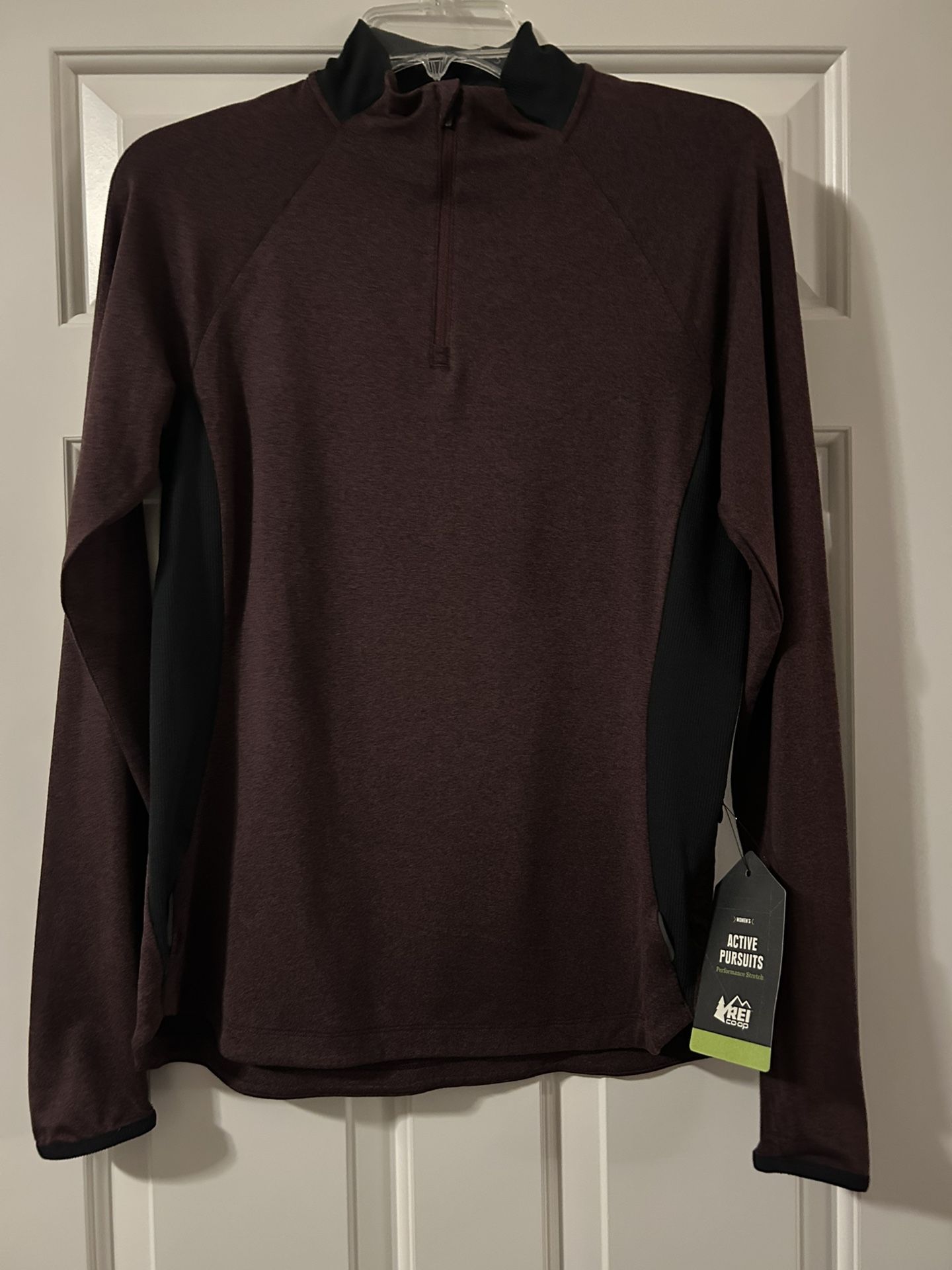 NEW. REI Co-Op long sleeve active pursuits top - Women’s size M