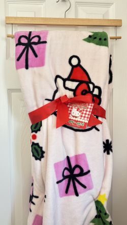 Hello Kitty Christmas Blanket 
