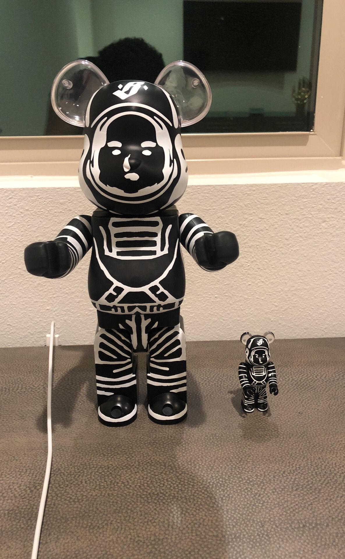 New in box Rare Complex con 2018 BBC bear brick 400% and 100% ! Unopened !