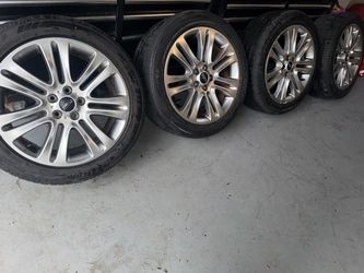 Lincoln mkz rims and tires