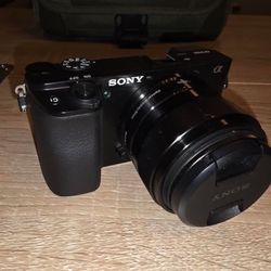 Sony A6100 Camera Kit With Box