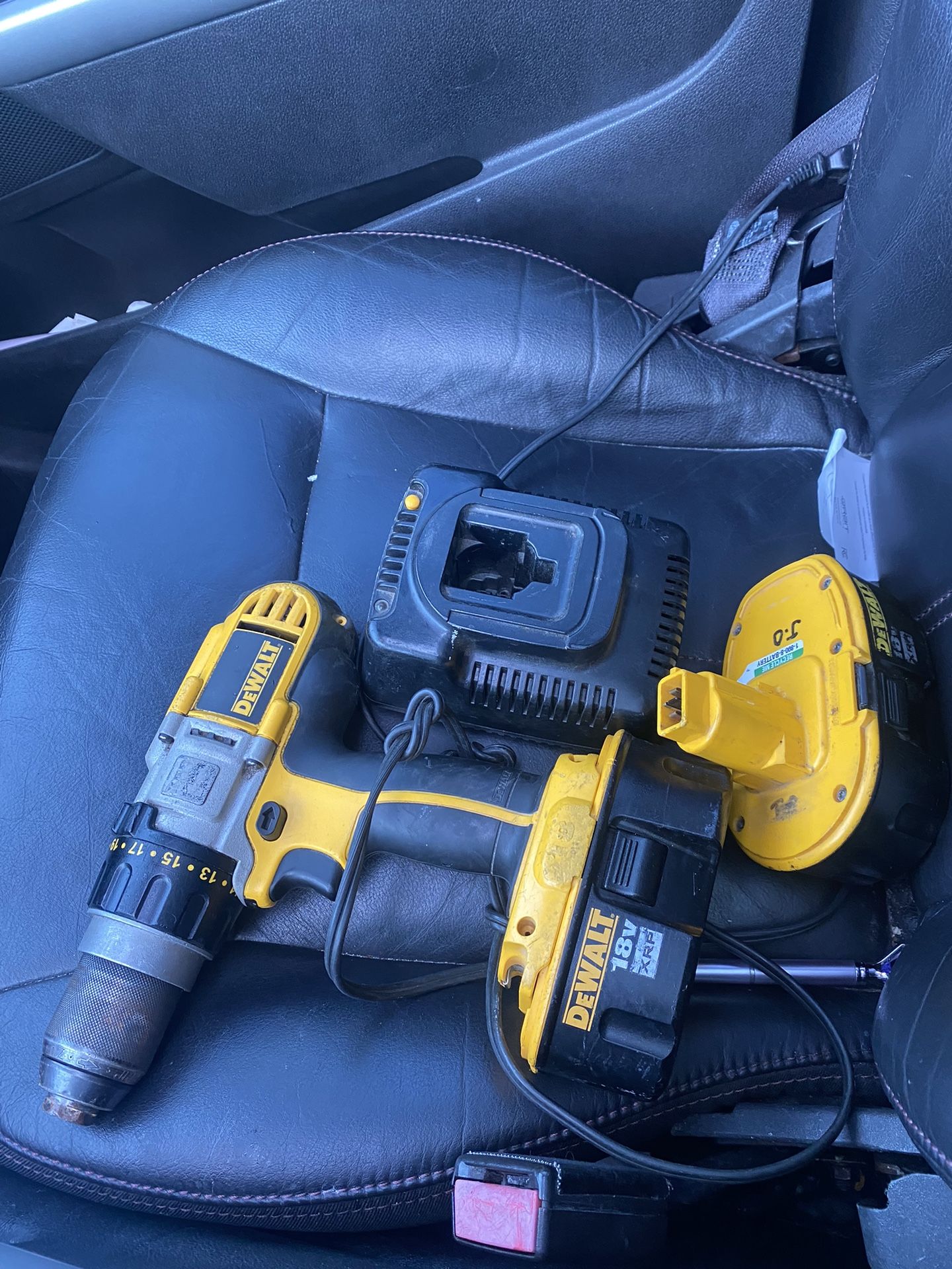 Dewalt 18 V Drill And Spare Battery Plus Charger