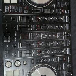 Pioneer DDJ SX2 (excellent condition) 