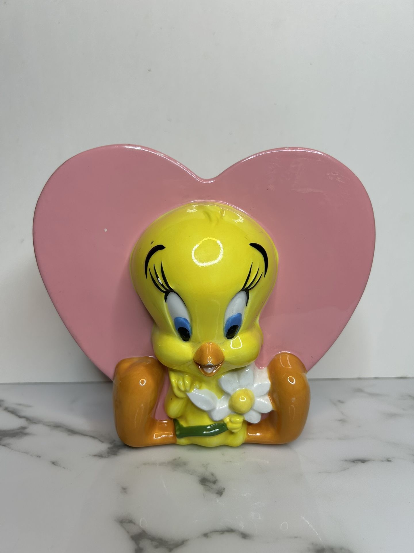 Vintage Looney Tunes Tweety Bird Warner Brothers Pink Heart Vase Planter RARE