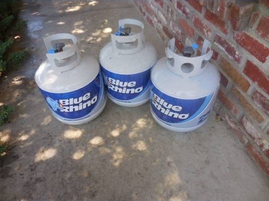 BRAND NEW 5 Gallon Tanks 2 For $50 1 For$30