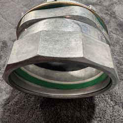 Bridgeport 259-RTI2 4" Raintight Compression Connector w/ Insulated Throat    B2)