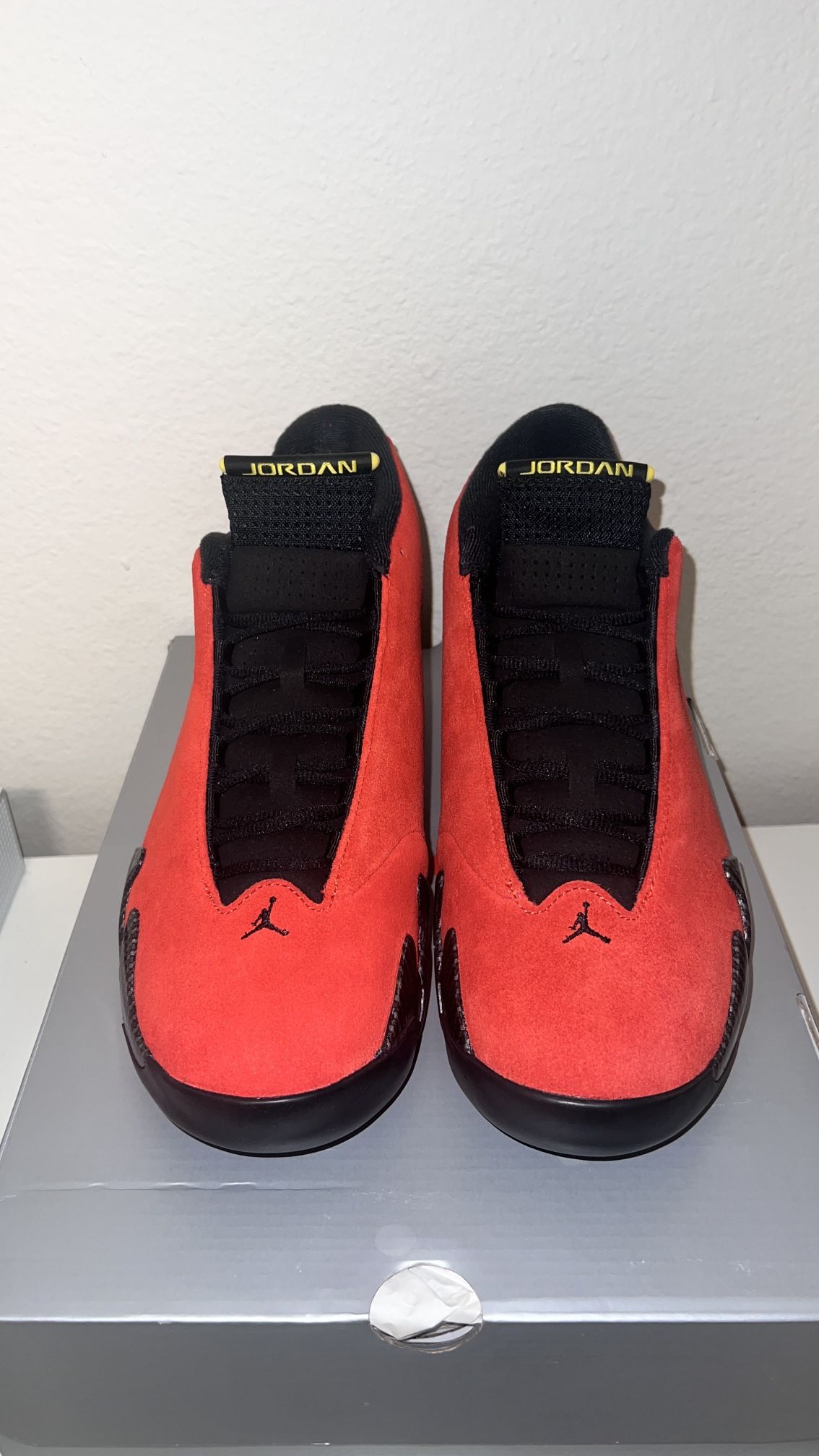 Jordan 14 ‘Ferrari’