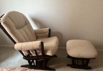 Dutailier Reclining Glider Chair with Ottoman