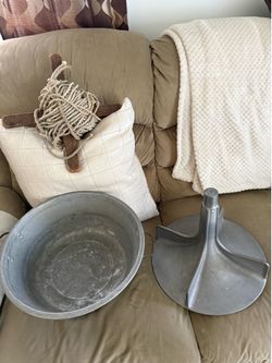 Vintage Metal Maytag Agitator, Laundry Line with Spool and Metal Wash Tub