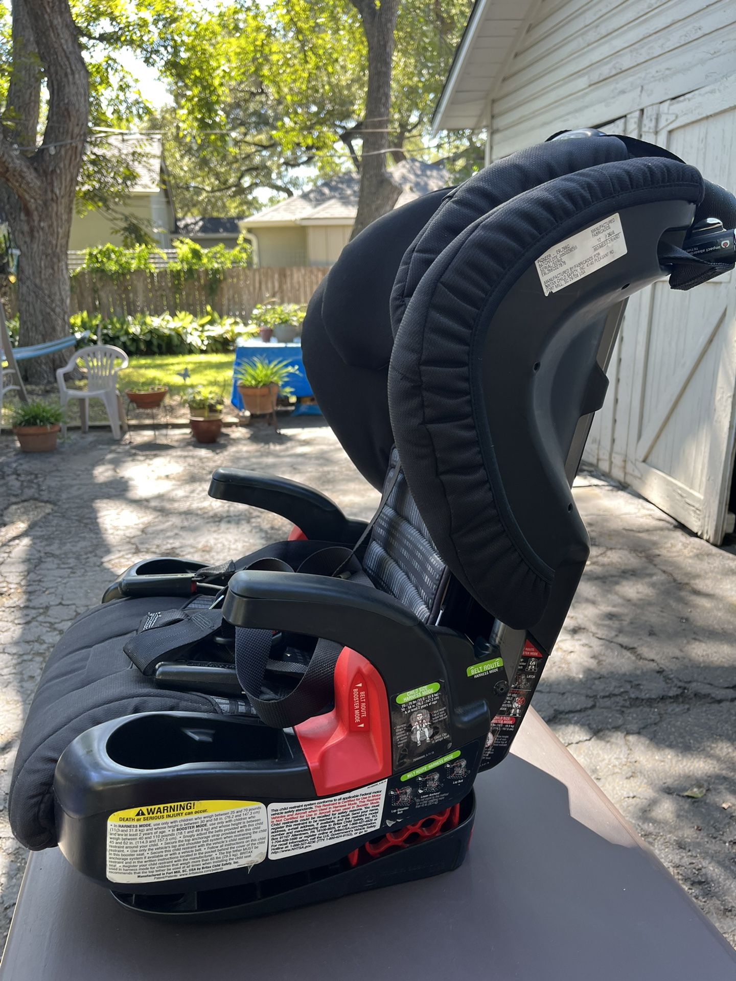 Britax Pioneer Car Seat for Sale in Alamo Heights, TX OfferUp