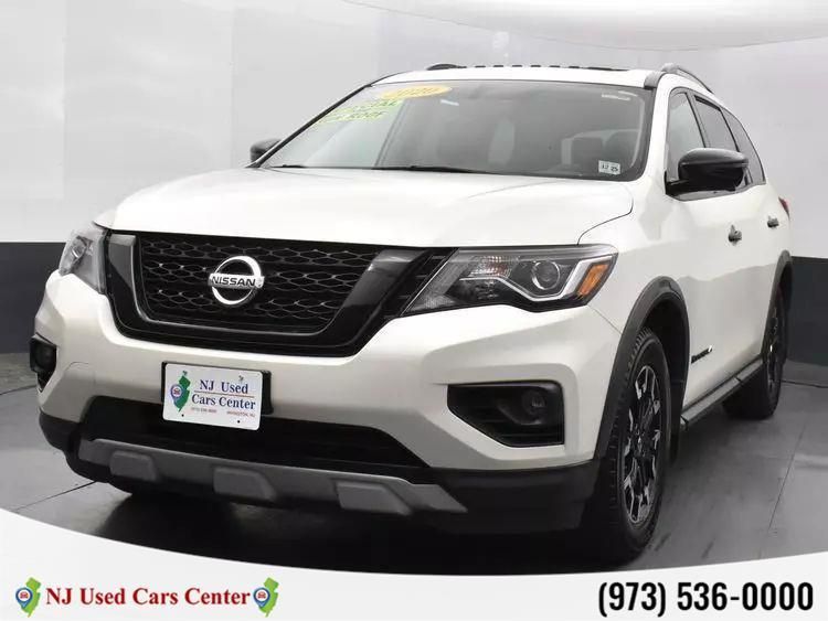 2020 Nissan Pathfinder
