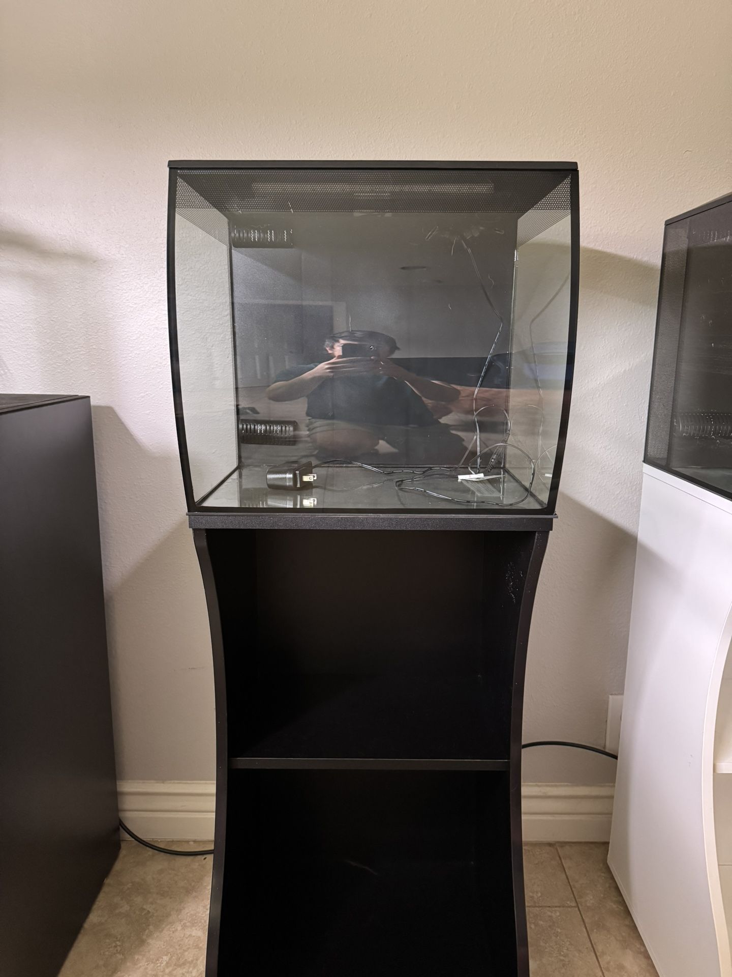 Fish Tank Fluval Flex 15 Gallon And Stand 
