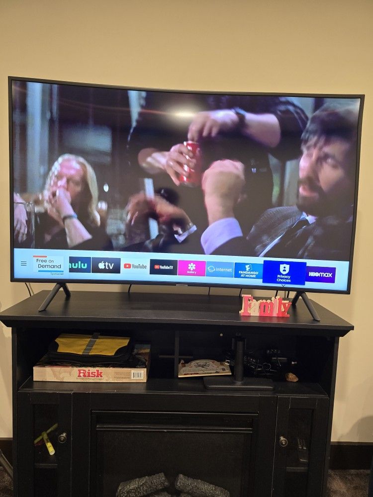 Samsung 55inch Curved TV