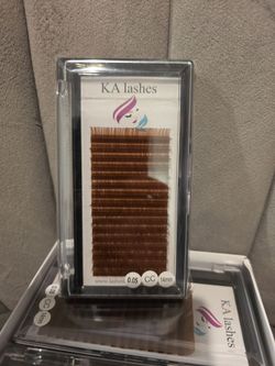 14mm. .05 thickness CC curl light brown eyelashes extension