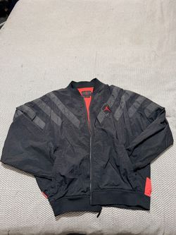 Jordan Legacy AJ6 Nylon Jacket Size Large