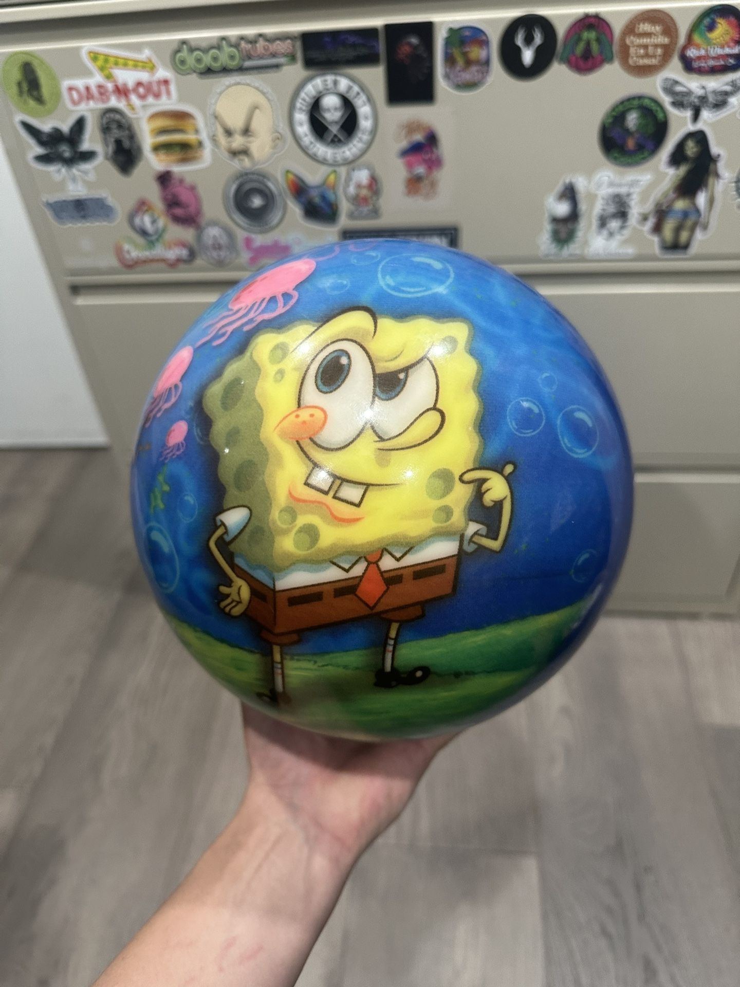 2003 Spongebob Squarepants UNDRILLED Viz-a-Ball Bowling Ball 10 lbs 2 oz RARE